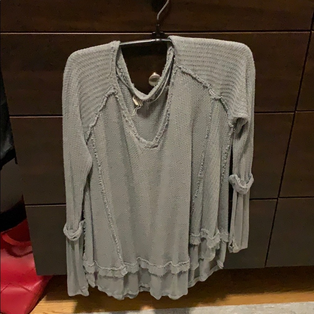 LIKE NEW free people thermal shirt. XS